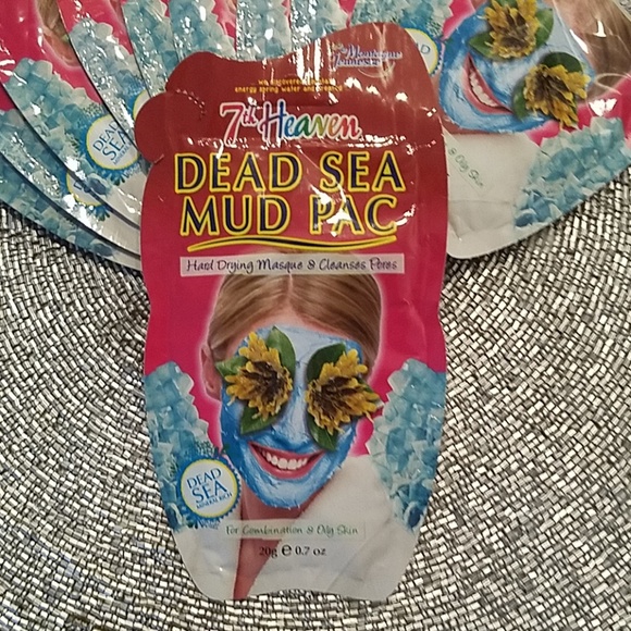 SOLD!! Face masks - Picture 2 of 3